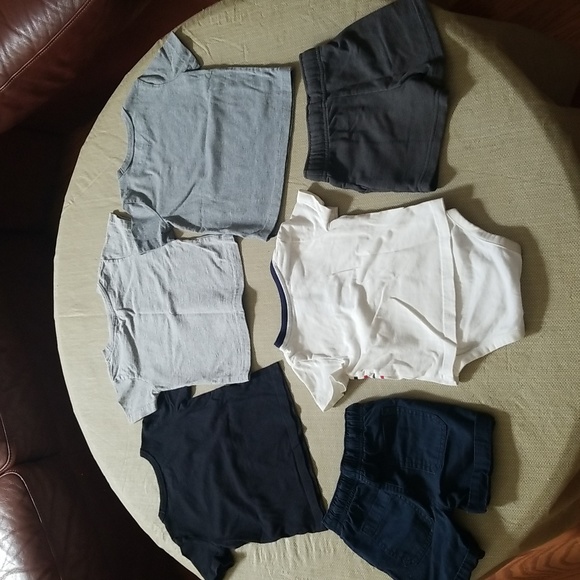 ⛵⚓Bundle of T-Shirts & Shorts ⚓⛵ - Picture 2 of 11